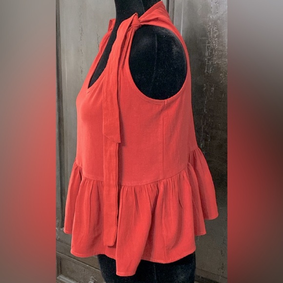 Romwe Orange brick sleeveless cropped top - Size Medium - Picture 2 of 8